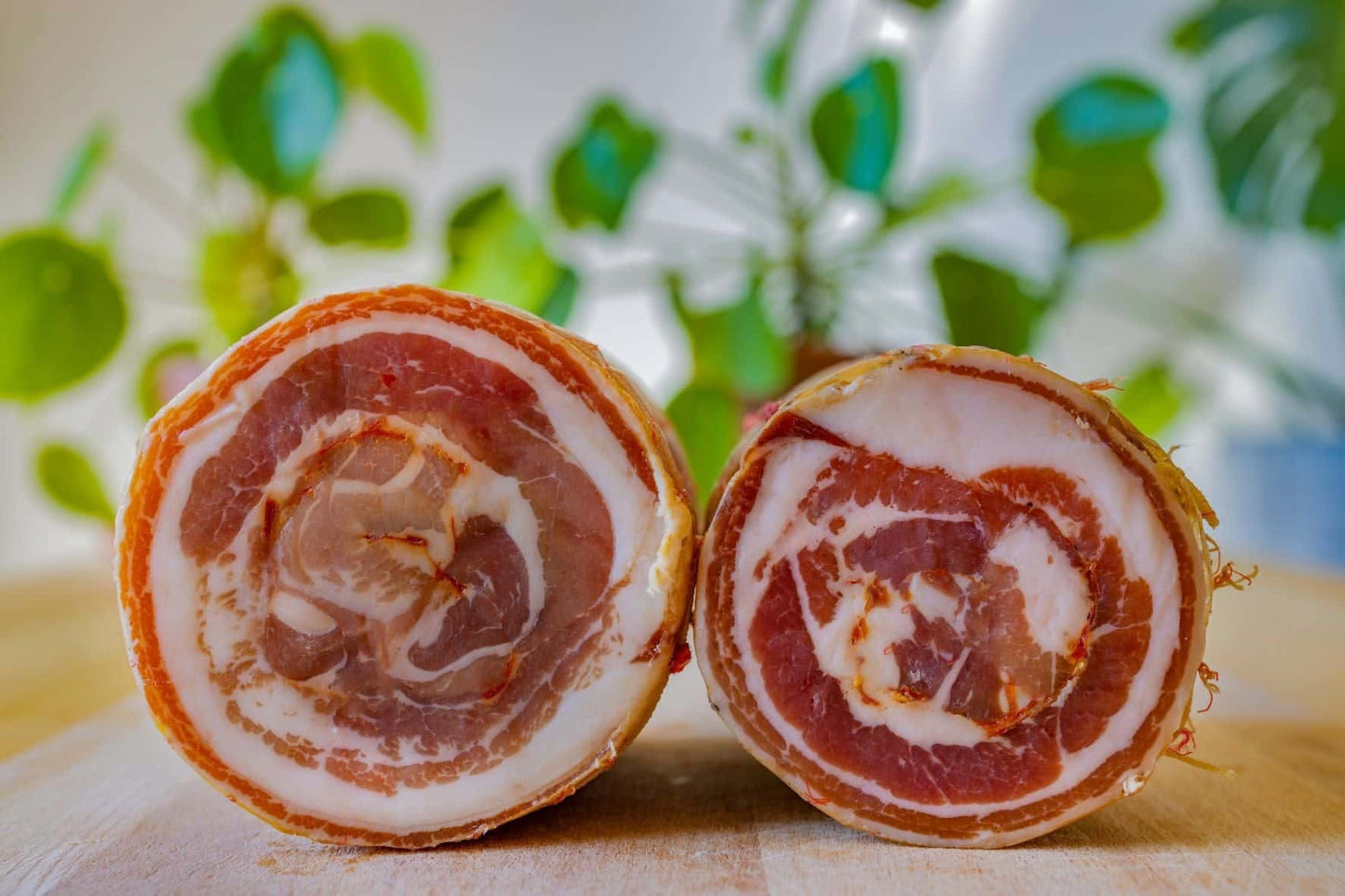 ROLLED BACON SLICE approx. 0,450 gr